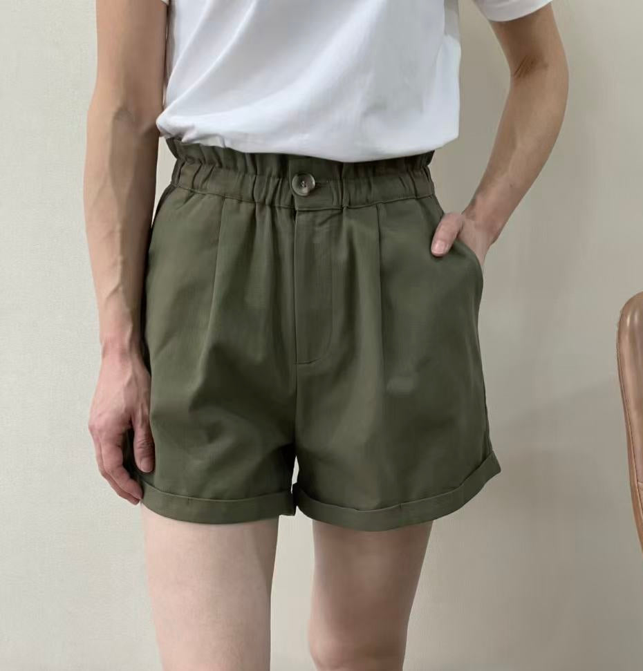 Short kaki