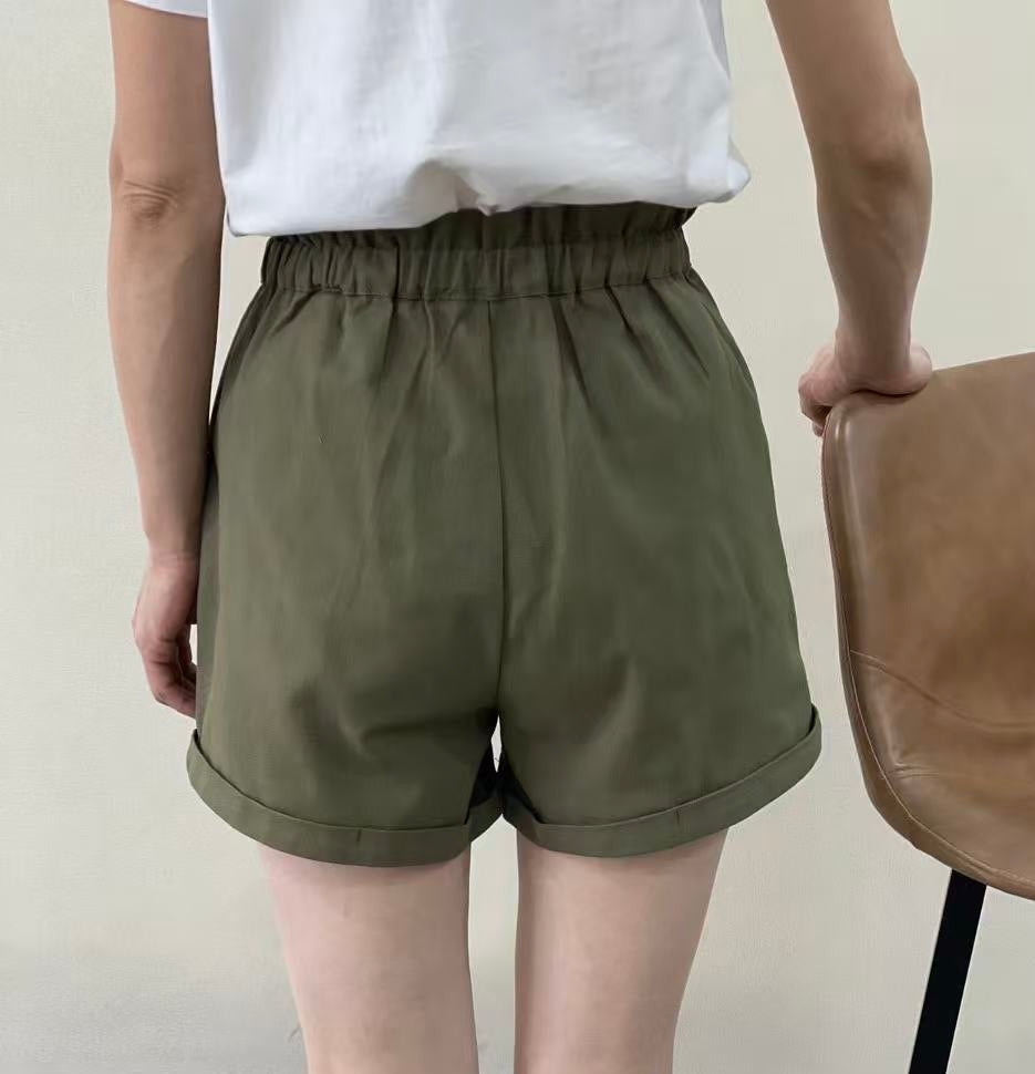 Short kaki